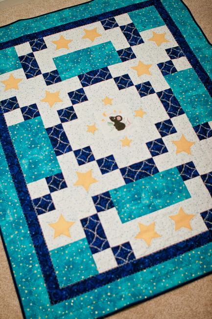 Mouse and Stars Baby Quilt